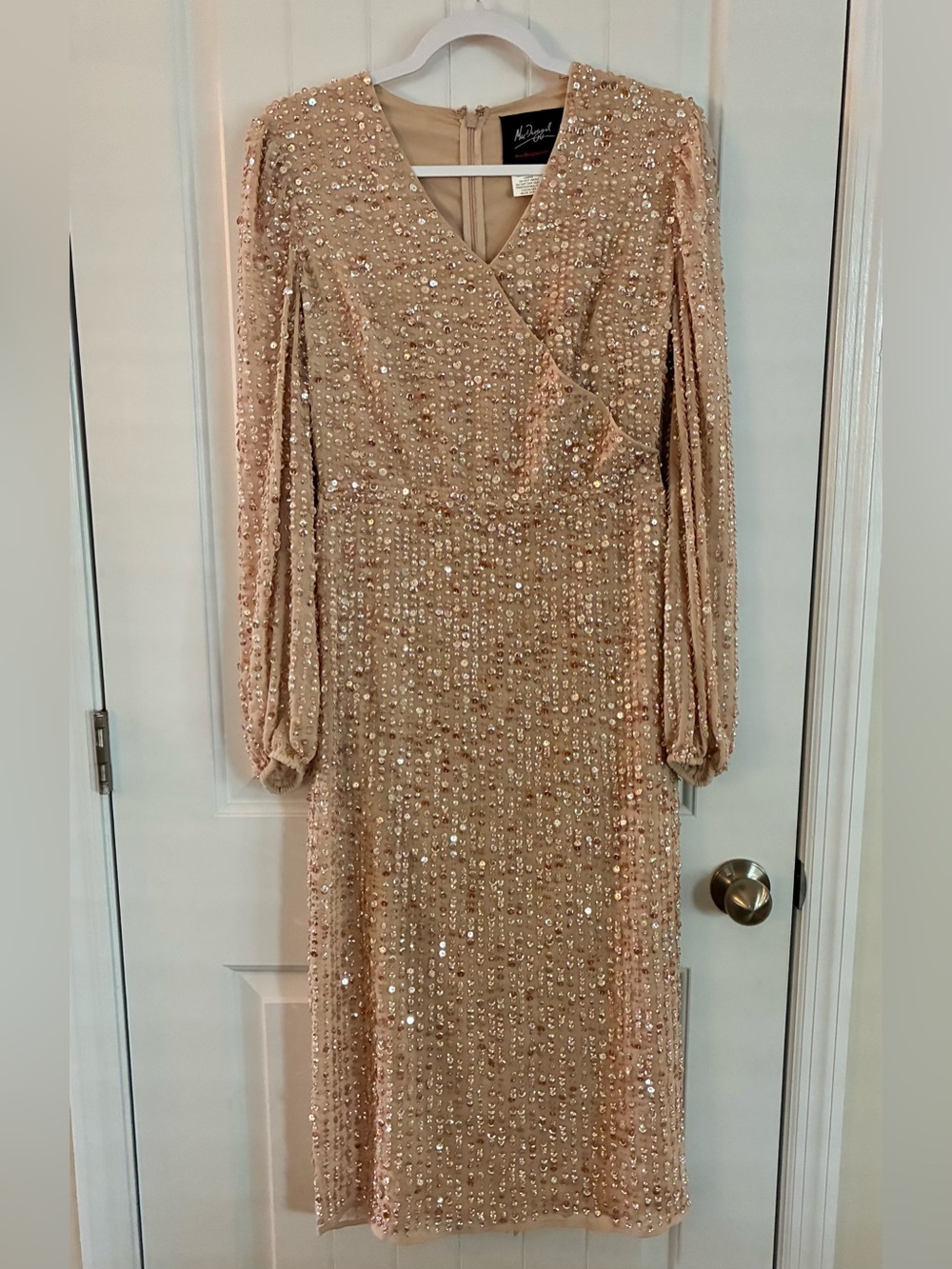 NWT Mac Duggal Sequined Illusion Puff Sleeve V-Neck Midi Dress - Size 6